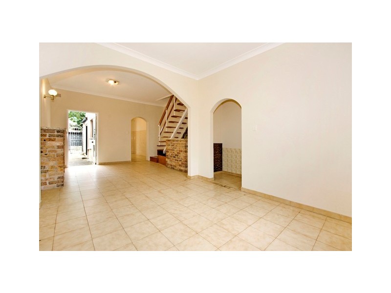 81 Cleveland Street, Darlington NSW 2008