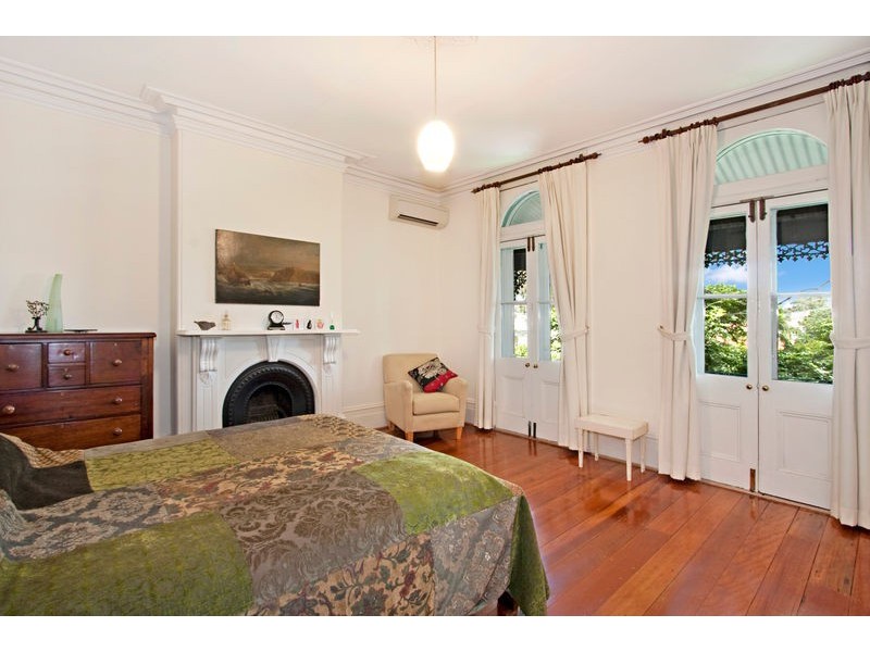 82 Kingston Road, Newtown NSW 2042