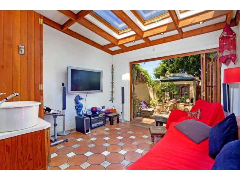 12 Dickson Street, Newtown NSW 2042