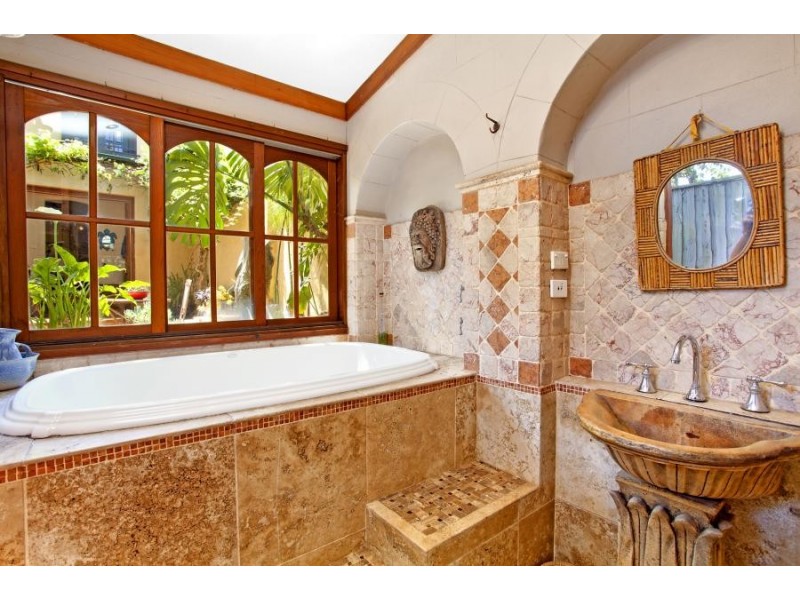 12 Dickson Street, Newtown NSW 2042