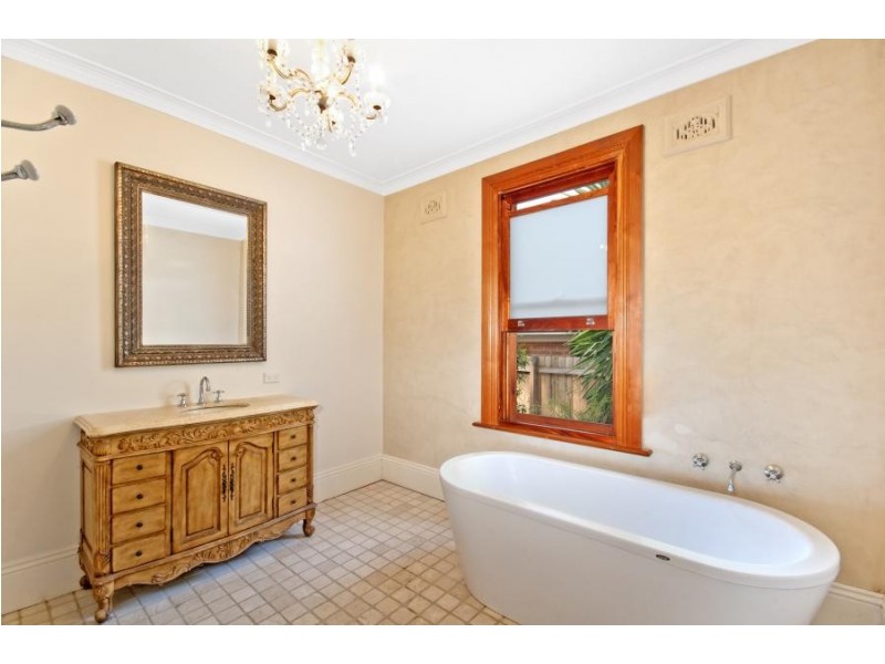 12 Gordon Square, Marrickville NSW 2204