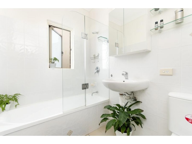 4/30-32 Middleton Street, Petersham NSW 2049