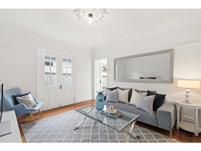 7 Pine Street, Newtown NSW 2042