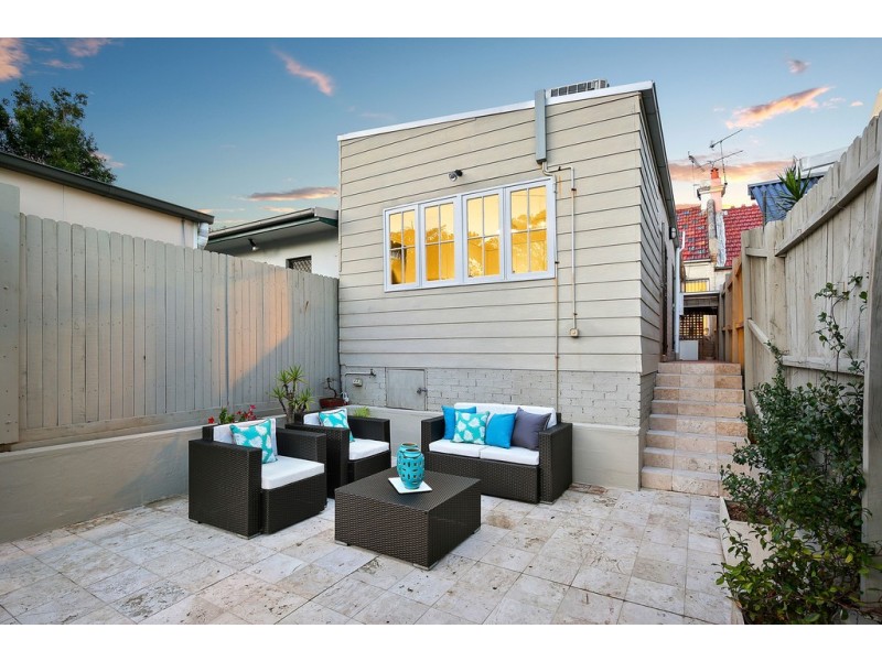 7 Pine Street, Newtown NSW 2042