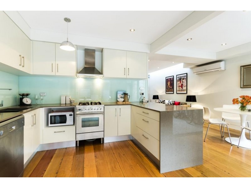 2/158 Station Street, Newtown NSW 2042