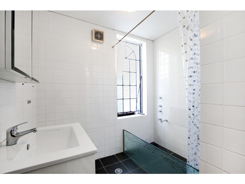 2/10 Georgina Street, Newtown NSW 2042