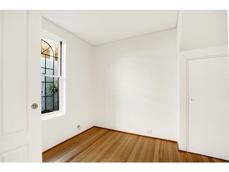 2/10 Georgina Street, Newtown NSW 2042