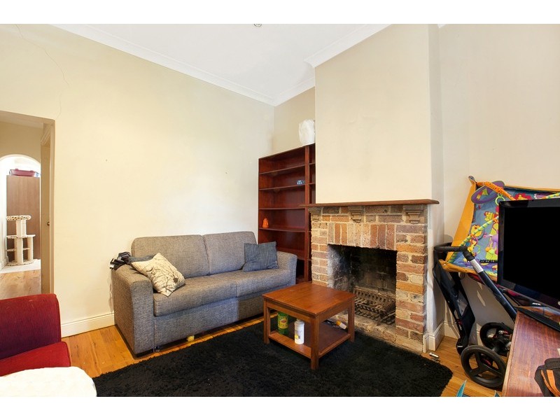 12 John Street, Erskineville NSW 2043