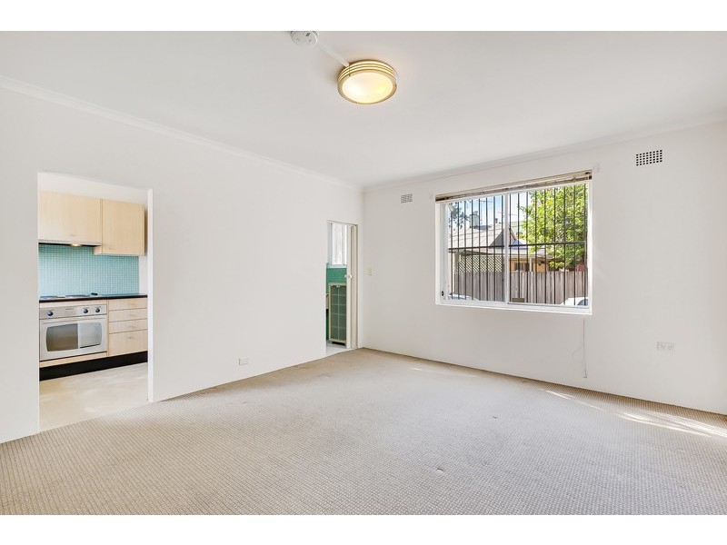 8/306 Edgeware Road, Newtown NSW 2042