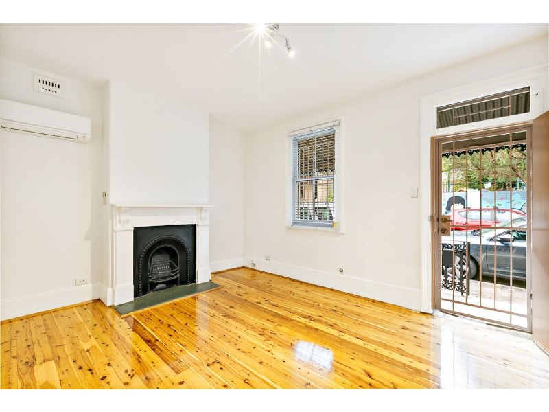 100 Lennox Street, Newtown NSW 2042