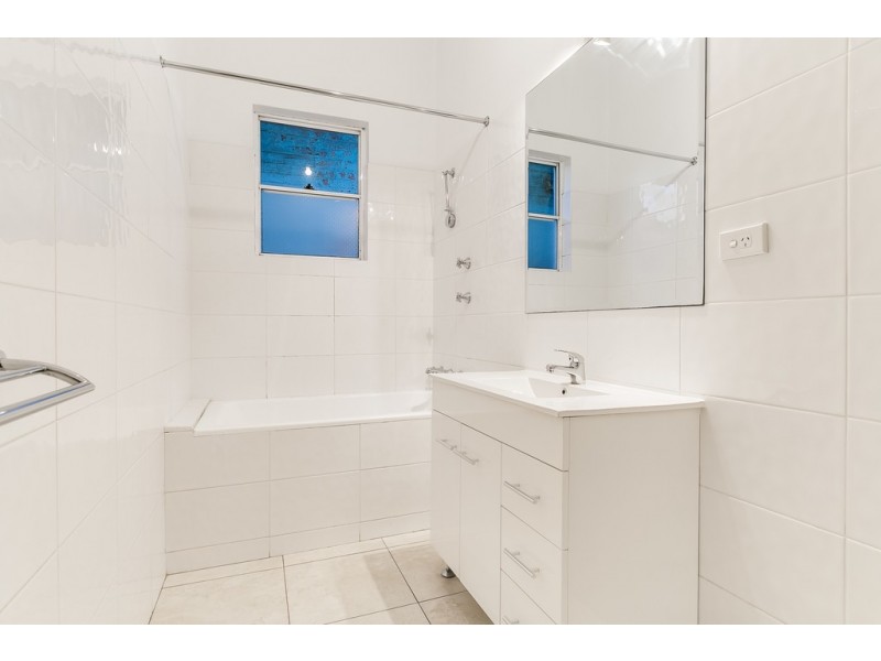38 Llewellyn Street, Marrickville NSW 2204