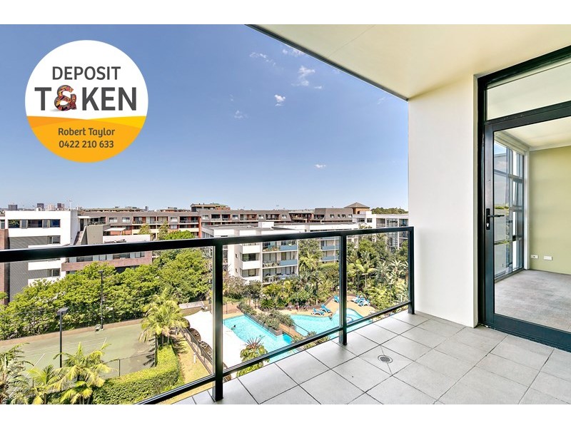 W626/221-229 Sydney Park Road, Erskineville NSW 2043