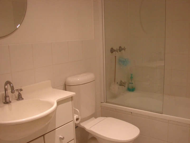 9/15a Wilson Street, Newtown NSW 2042