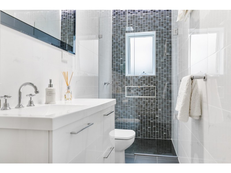 26 Holmesdale Street, Marrickville NSW 2204