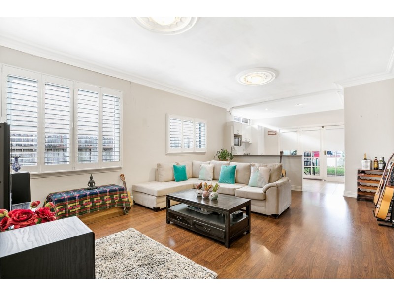 26 Holmesdale Street, Marrickville NSW 2204