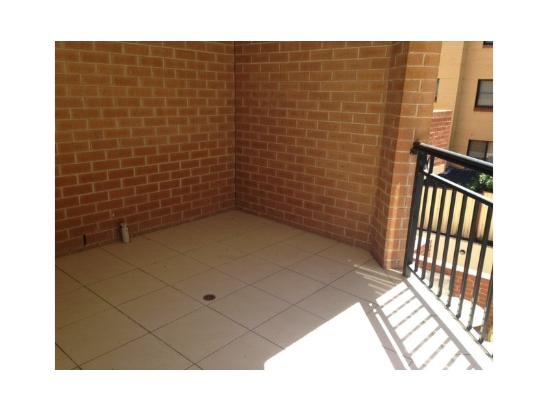 8/19-21 Good Street, Parramatta NSW 2150