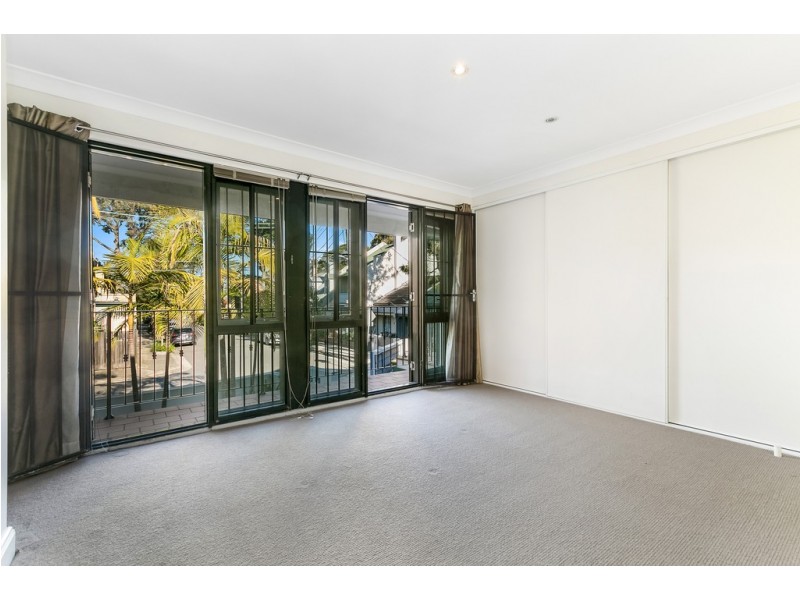 1/1A Little Commodore Street, Newtown NSW 2042