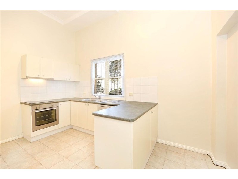 2/12-14 Brown Street, Newtown NSW 2042