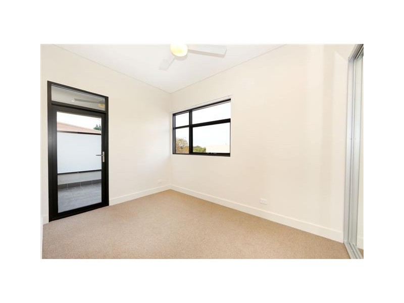 3/30 Llewellyn Street, Marrickville NSW 2204