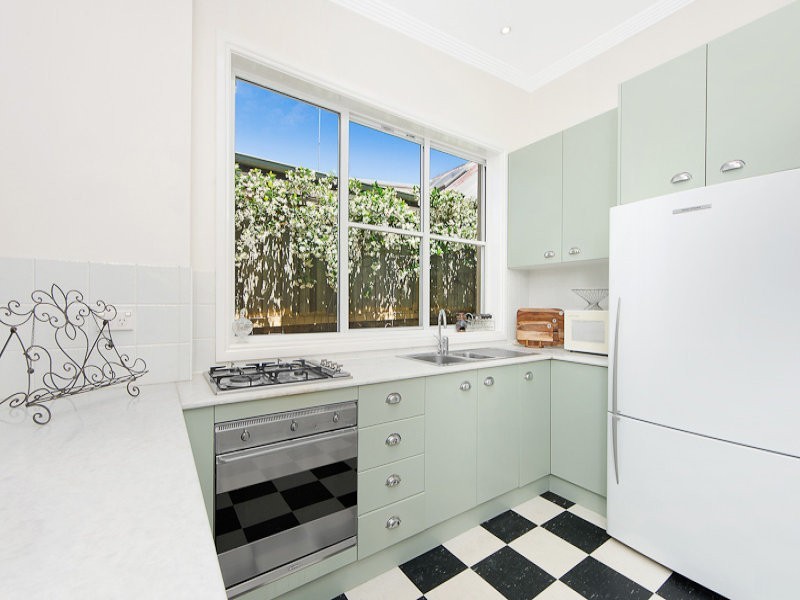 32 Gowrie Street, Newtown NSW 2042