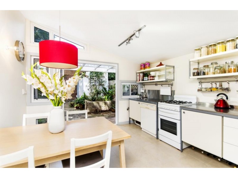 9 Longdown Street, Newtown NSW 2042