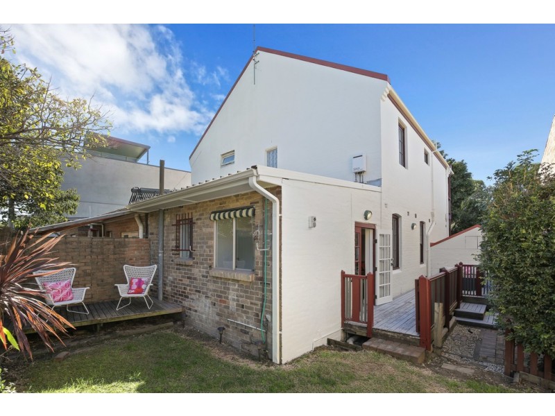 13A Barwon Park Road, St Peters NSW 2044