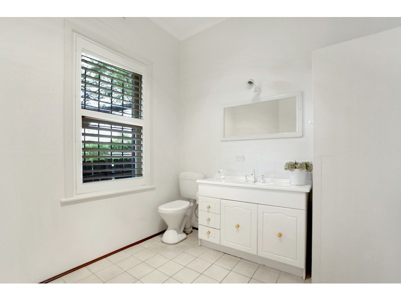 110 Burren Street, Newtown NSW 2042