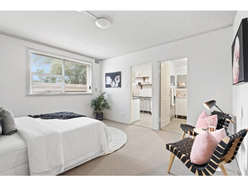 1/68A Brocks Lane, Newtown NSW 2042