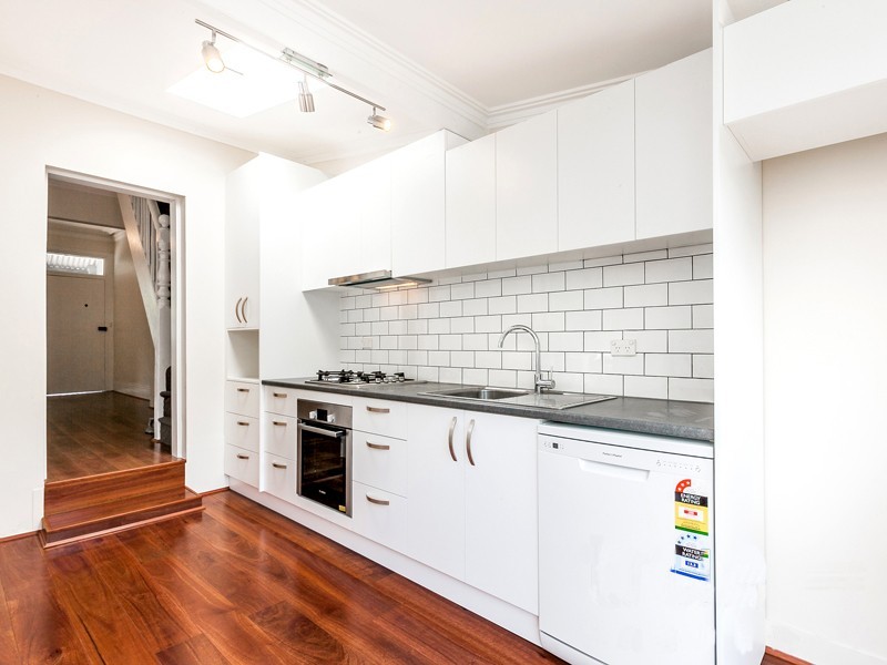 17 Morrissey Road, Erskineville NSW 2043