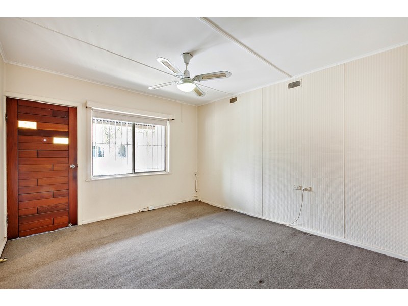 118 Silver Street, St Peters NSW 2044