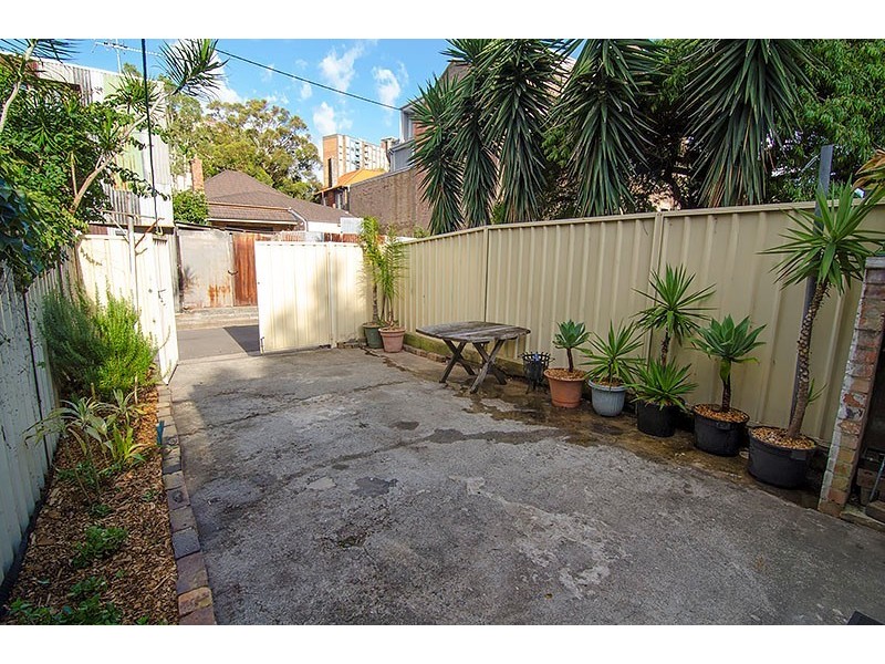 124 Baptist Street, Redfern NSW 2016