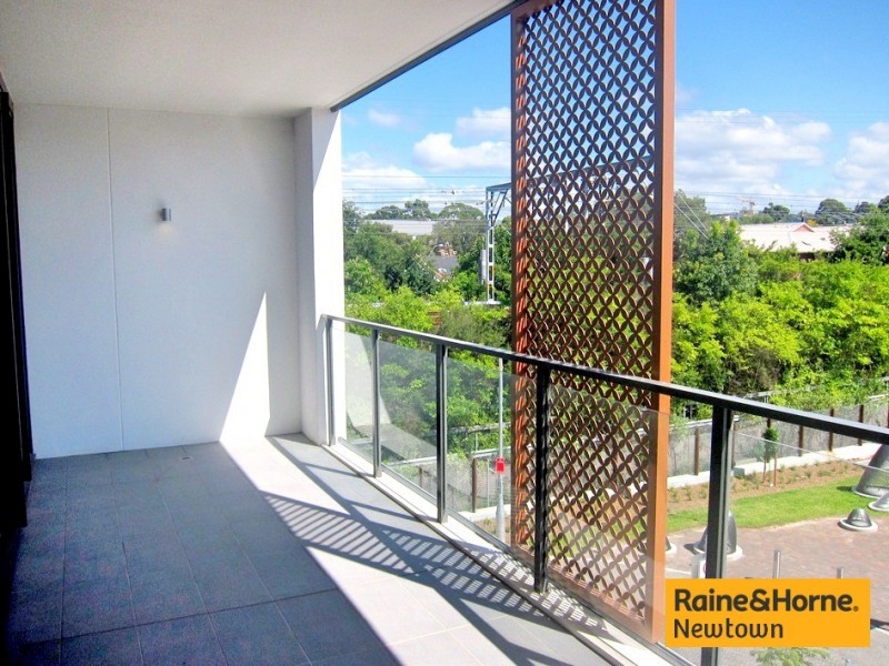 A304/33 Bridge Street, Erskineville NSW 2043