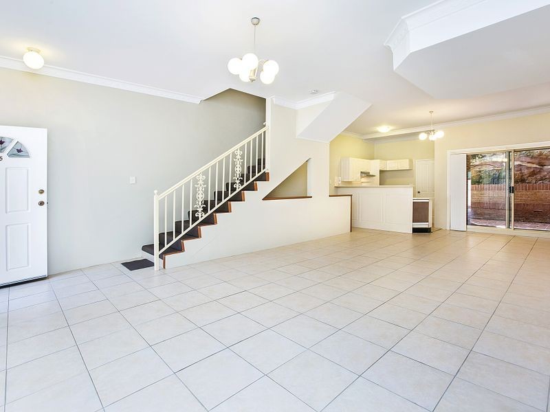 5/2 Macquarie Road, Earlwood NSW 2206