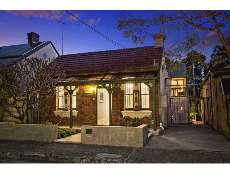 112 Wells Street, Newtown NSW 2042