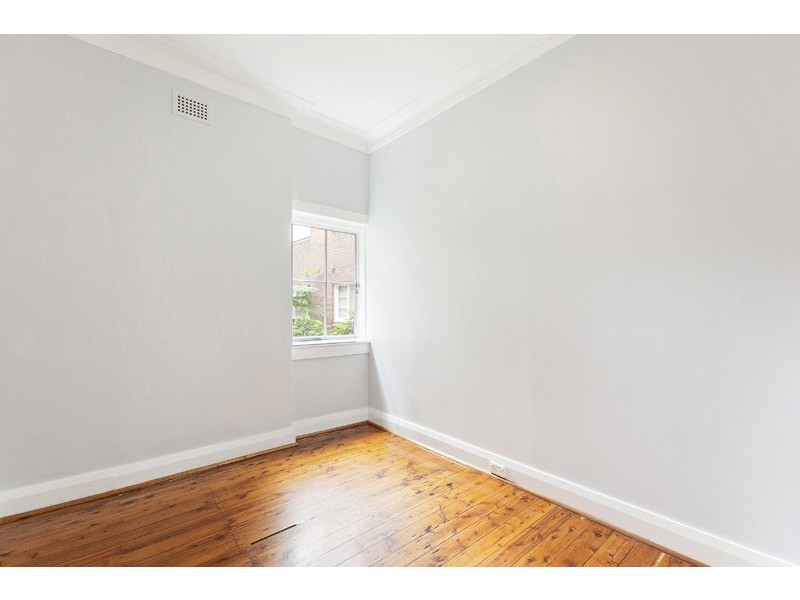 2/81 Kirribilli Ave, Kirribilli NSW 2061