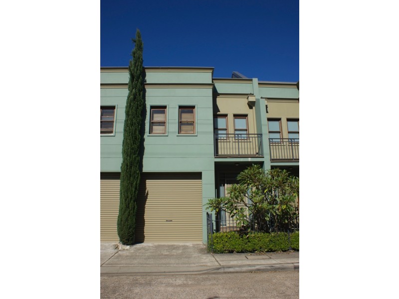 182 Lord Street, Newtown NSW 2042