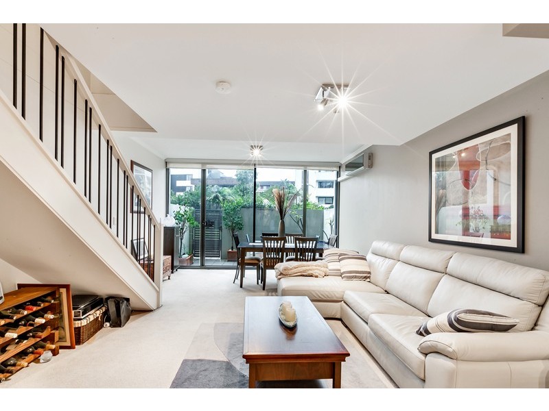 224/221 Sydney Park Road, Erskineville NSW 2043