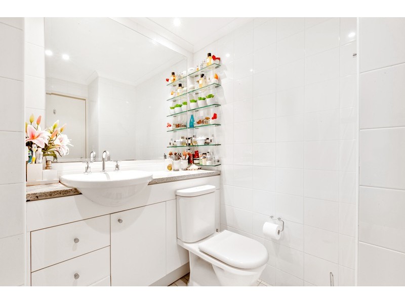 224/221 Sydney Park Road, Erskineville NSW 2043