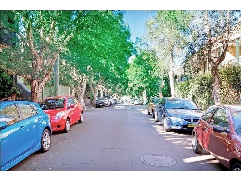 20/1 Linthorpe Street, Newtown NSW 2042