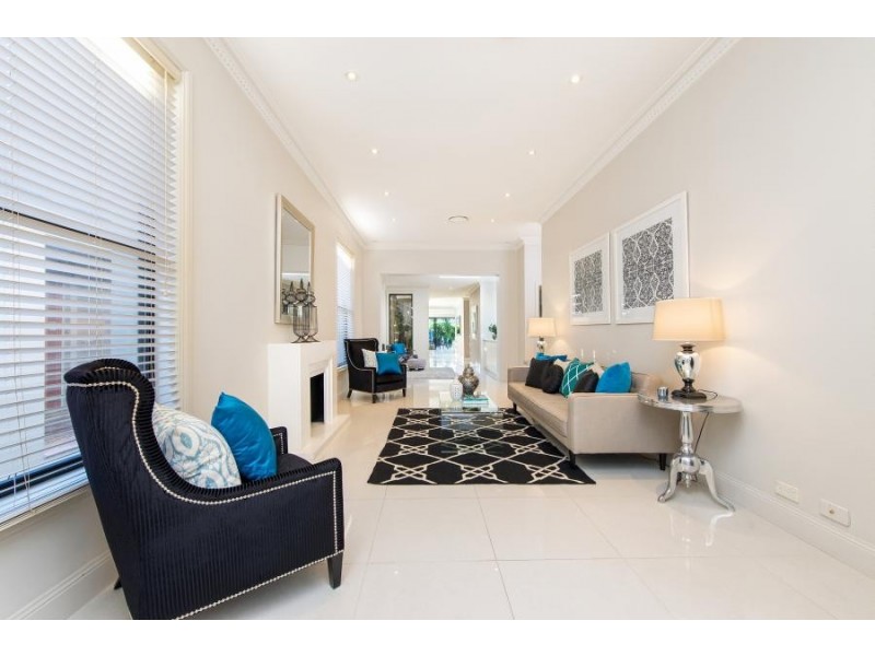 90 Crawford Road, Brighton-le-sands NSW 2216