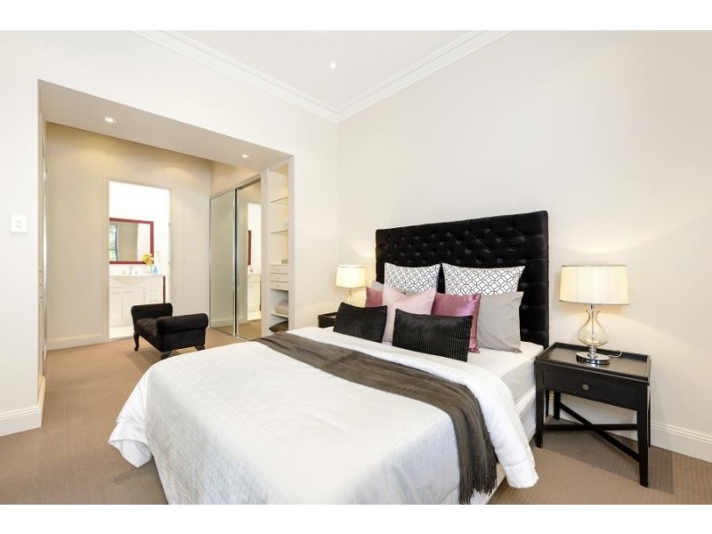 90 Crawford Road, Brighton-le-sands NSW 2216