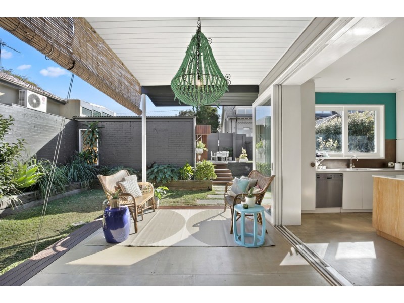 10 Clarendon Road, Stanmore NSW 2048