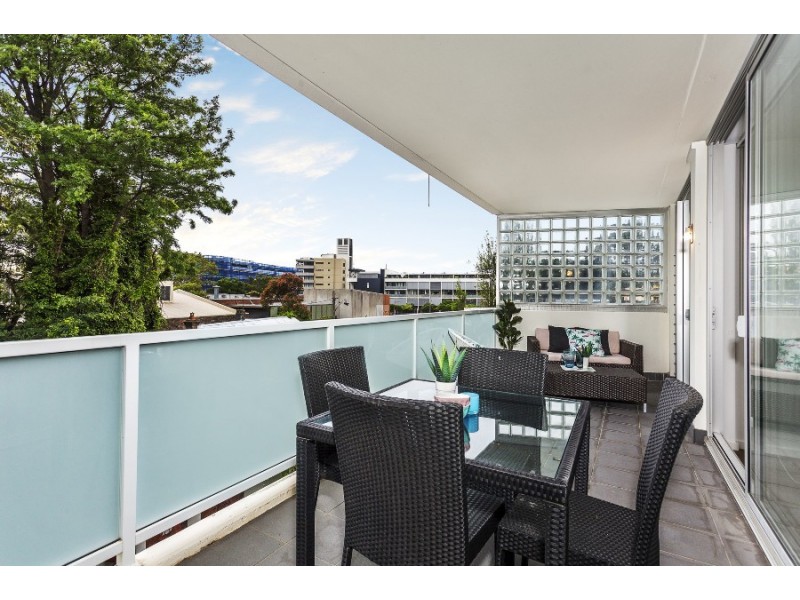 B38/21 Coulson Street, Erskineville NSW 2043