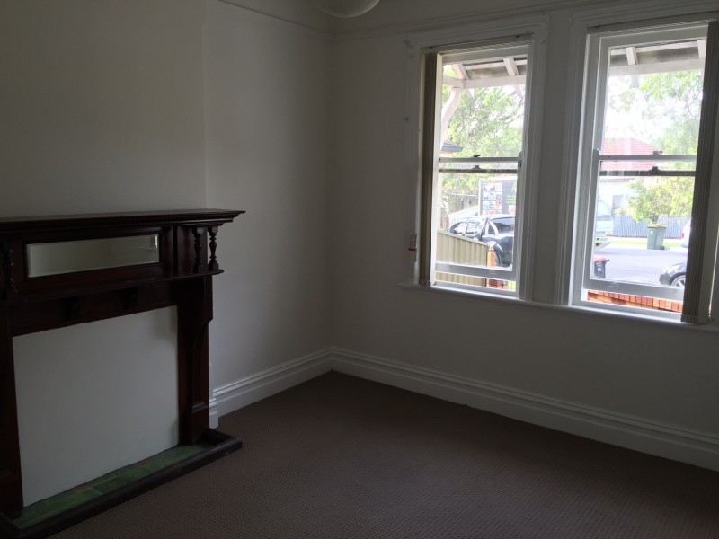 2/75 Crinan Street, Hurlstone Park NSW 2193