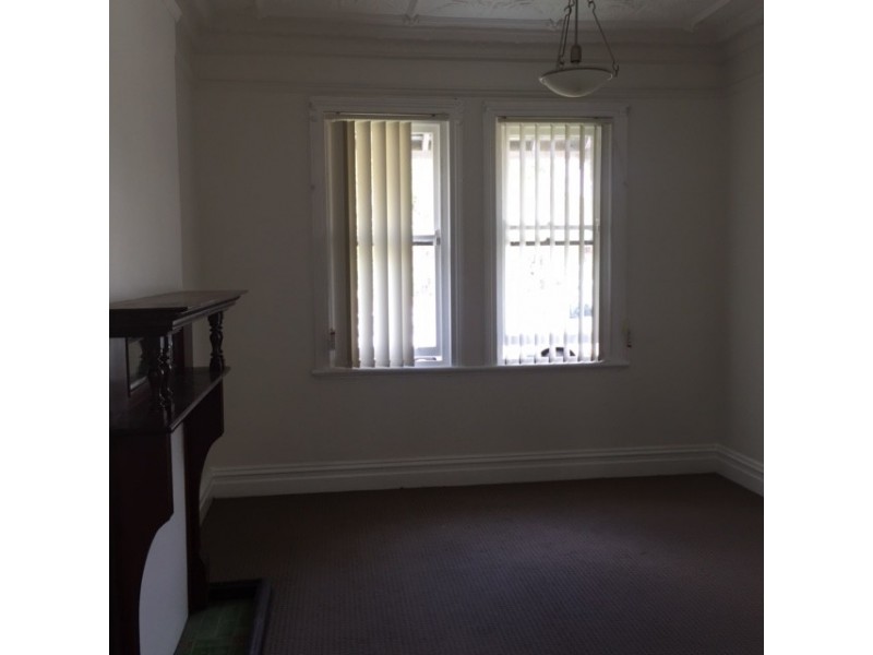 2/75 Crinan Street, Hurlstone Park NSW 2193