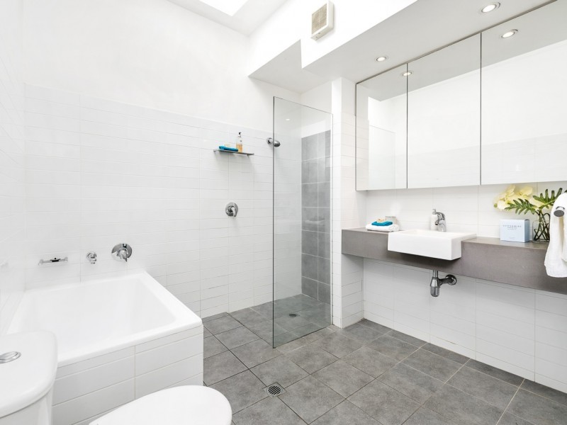 19 Commodore Street, Newtown NSW 2042