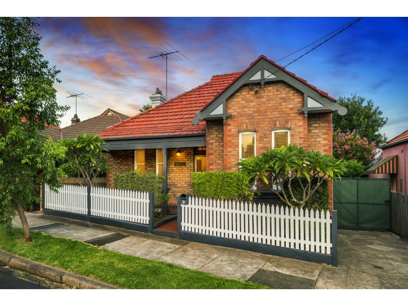 7 Albert Street, Petersham NSW 2049
