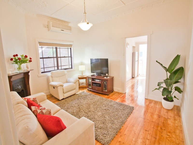 9 Elsie Street, Earlwood NSW 2206