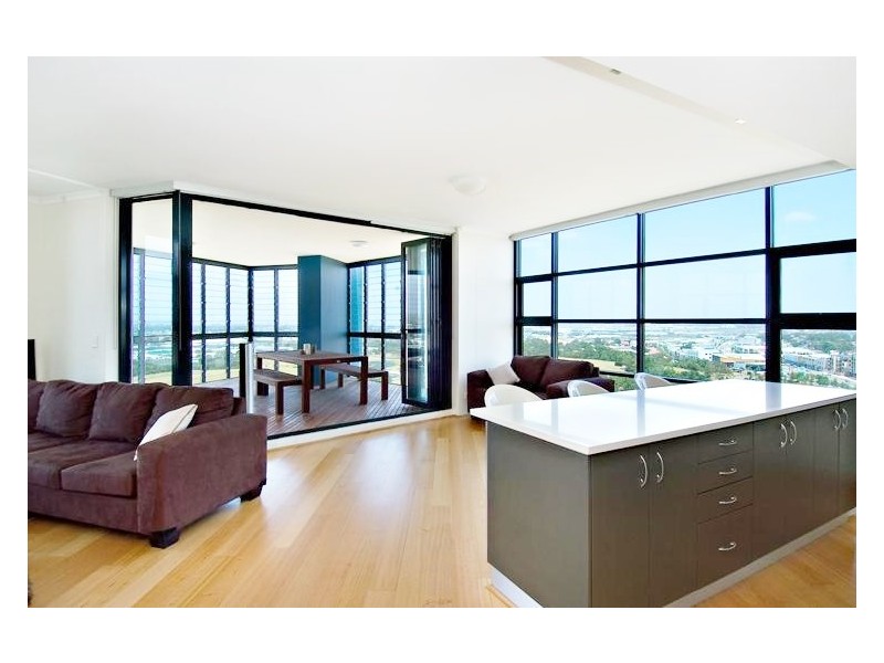 1702/221-229 Sydney Park Road, Erskineville NSW 2043