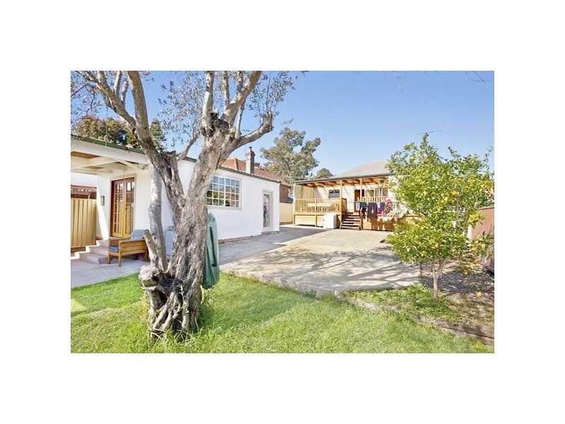 22 Jeffrey Street, Canterbury NSW 2193